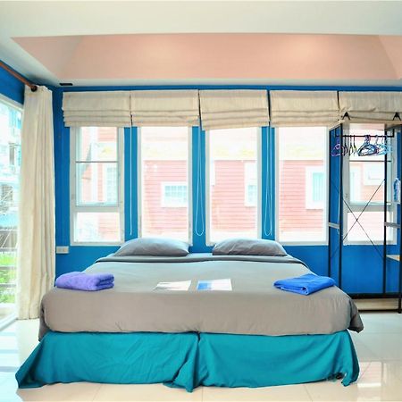Bgw Phuket Hostel Patong Exterior photo