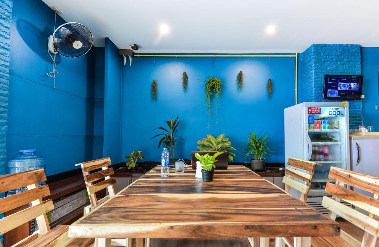 Bgw Phuket Hostel Patong Exterior photo