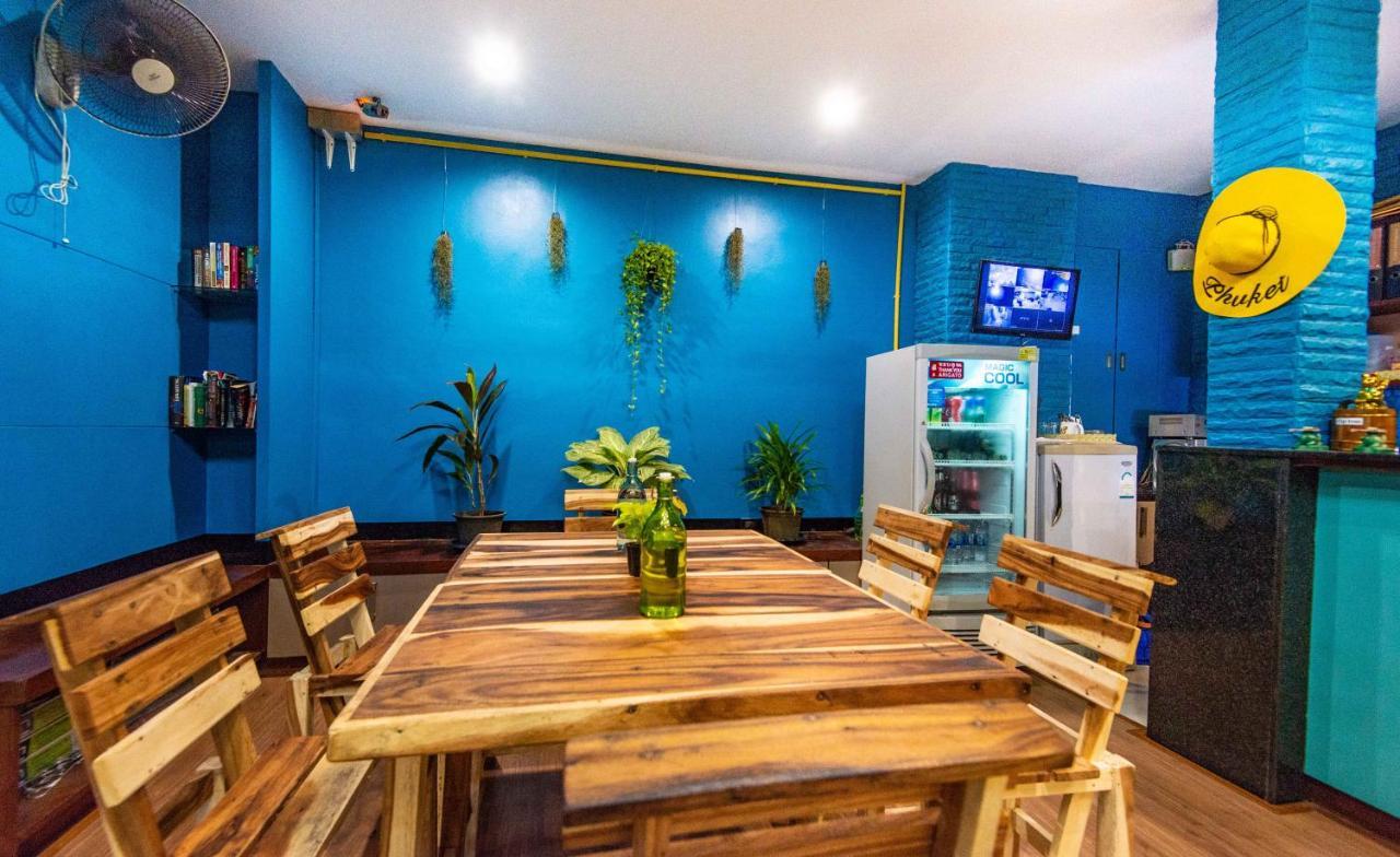 Bgw Phuket Hostel Patong Exterior photo
