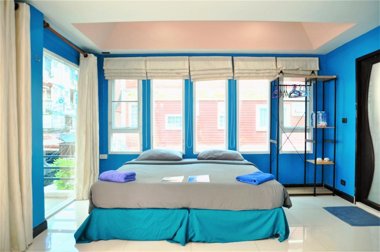 Bgw Phuket Hostel Patong Exterior photo